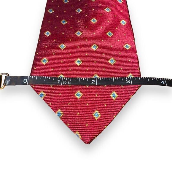 Brooks Brothers Crimson Red Square Print Handmade Silk Tie - Picture 2 of 5